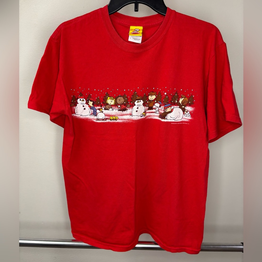 Peanuts Vintage Red Festive Snowman Tee